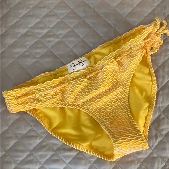 Jessica Simpson sunflower yellow tanking - Picture 3 of 4